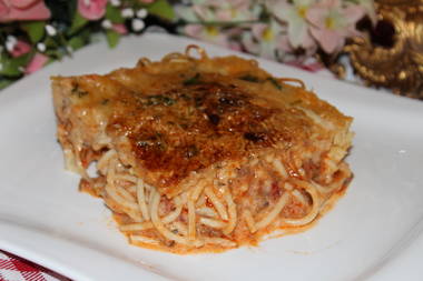 Spaghetti Lasagne mit Tomaten-Hackfleisch-Ragout