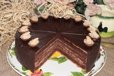 Schwarzwälder Schokoladen-Nougat-Torte