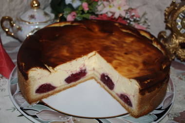 Schwarzwälder Käse-Kirsch-Kuchen