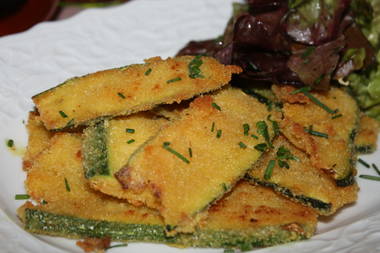 Zucchini paniert