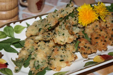 L&ouml;wenzahnbl&auml;tter paniert