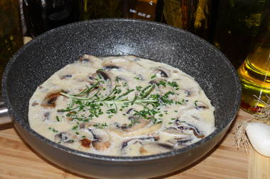 Champignon in Rosmarin-Prosecco-Sahnesoße