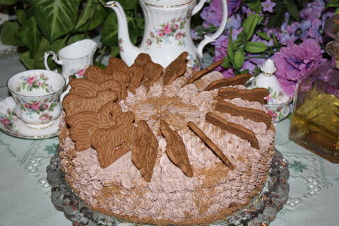 Spekulatuis-Sahnetorte