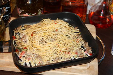 Spaghetti Bolognese mit Sahnezucchini