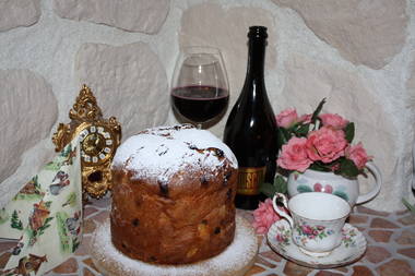 Panettone mit Kandierten Früchten