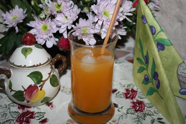 Aprikose Mandel Cocktail