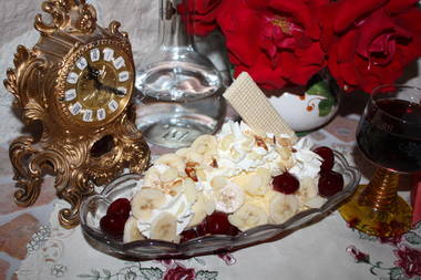 Schwarzwälder Bananen-Schale mit original Schwarzwälder Kirschwasser