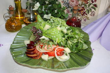 Saltvariationen mit Pflaumen und Honigmelone