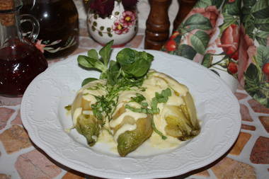 Chicoree überbacken mit Mascarpone und Emmenthaler