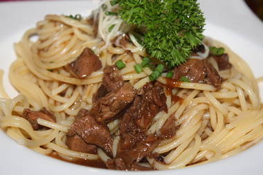 Spaghetti mit Wildschweinragout