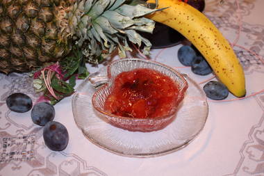 Zwetschgen,Ananas Bananen-Marmelade