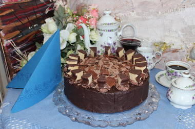 Baumkuchen-Pralinen Torte