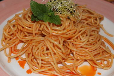 Spaghetti mit Paprika-Öl scharf