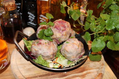 Kirschknödel mit Schwarzwälder Schattenmorellen