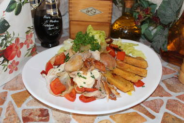 Brath&auml;hnchen mit Paprika und Zwiebeln