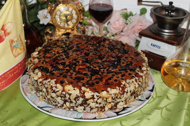 Schwarzwaelder Waldbeerkuchen