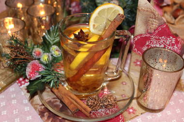 Weisser Mandelglühwein