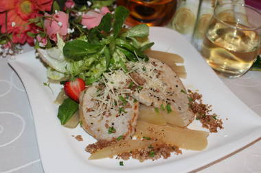 Minutensteaks mit Parmesan und Vollkornbrot