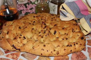 Schwarzwälder Fladenbrot mit Schinkenspeck und Zwiebeln