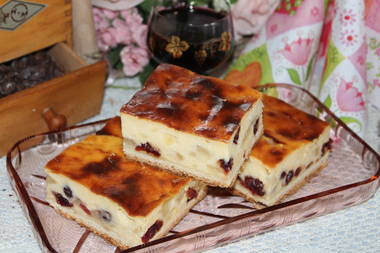 Honig-Melonen-Quarkschnitten mit Cranberrys