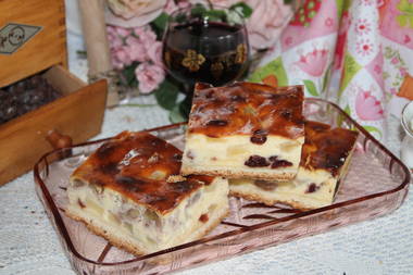 Honig-Melonenschnitte mit Walnüssen und Grandberrys