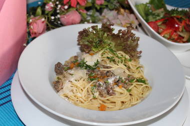 Spaghetti mit Sahne-Ragout