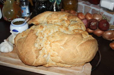 Dinkelbrot mit Sauerteig