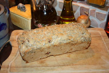 Vollkornbrot mit Sonnenblumenkerne