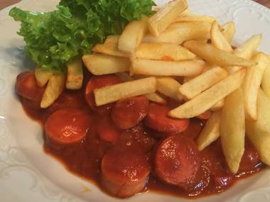Arnos Curry-Wurst