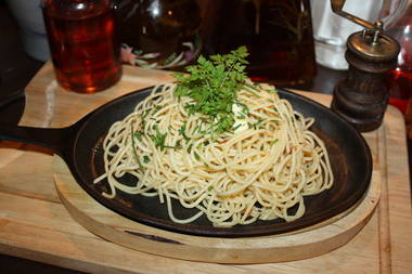 Schwäbische Knoblauch-Spaghetti