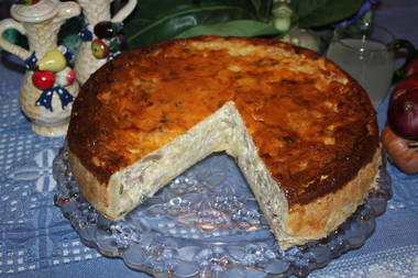 Zwiebel -Speck-Champignon-Torte
