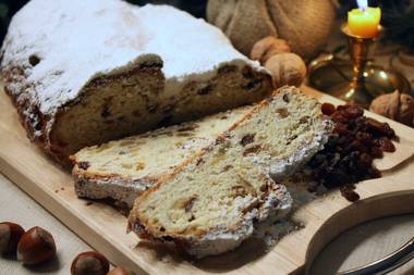 Weihnachts-Rosinen-Stollen