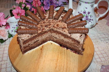 Schokoladen-Sahnetorte mit Jamika-Rum