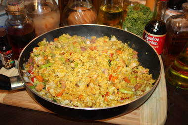 Schwarzwälder Curry-Reispfanne