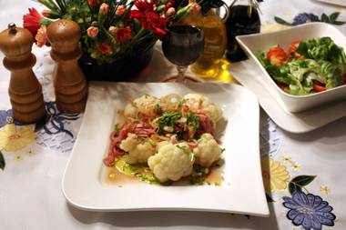 Blumenkohl mit Schwarzwälder Schinkenspeck