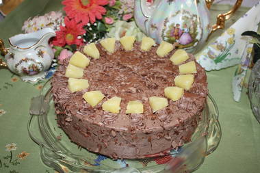Schoko-Ananas-Torte